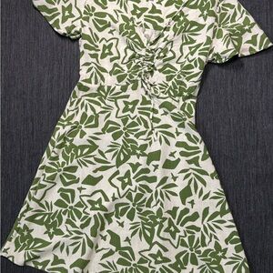 Monteau Green Floral Tie-Front Midi Dress